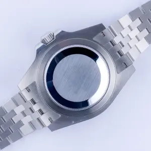 rolex-gmt-master-ii-126710blro-2