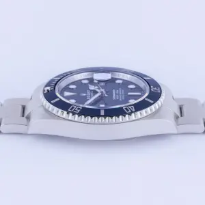 rolex-submariner-126610ln-3