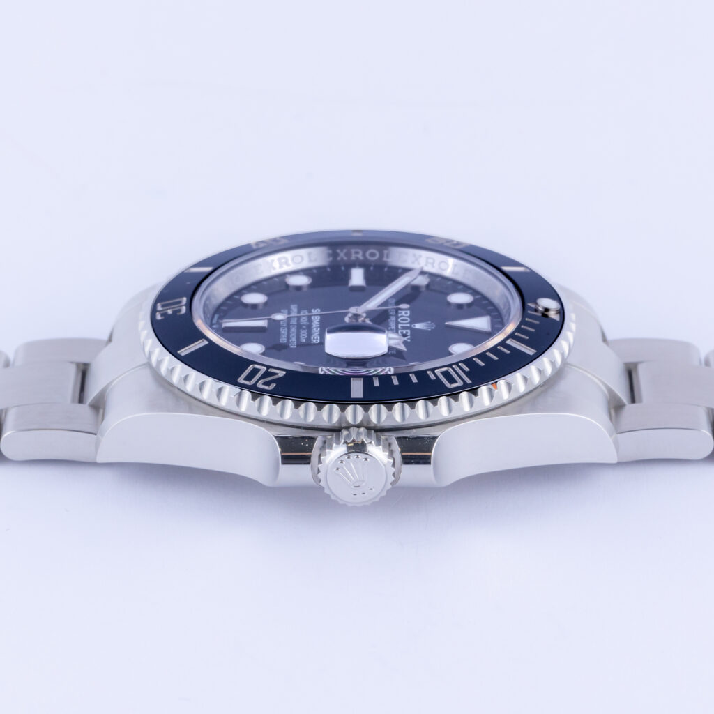 rolex-submariner-126610ln-3