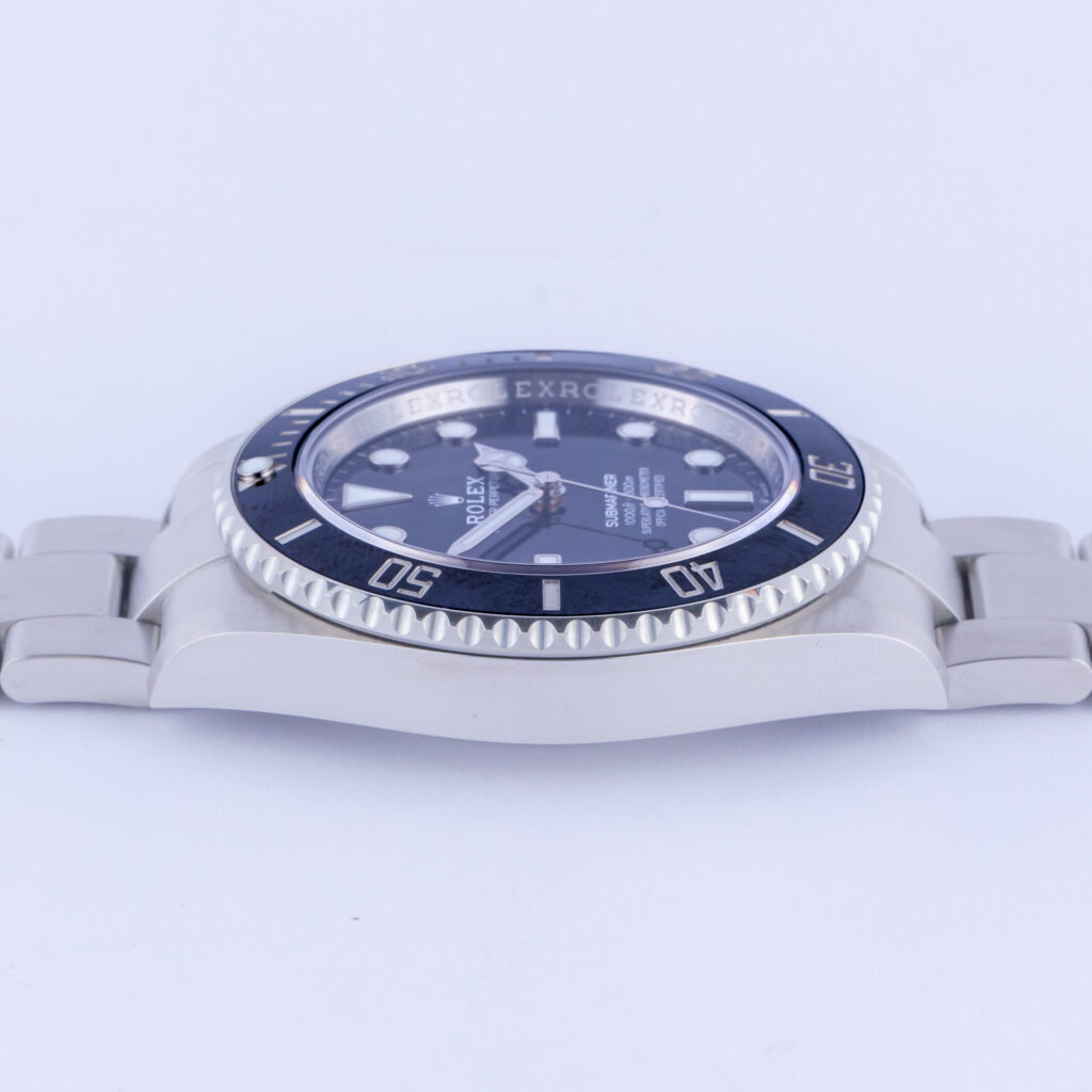 rolex-submariner-124060