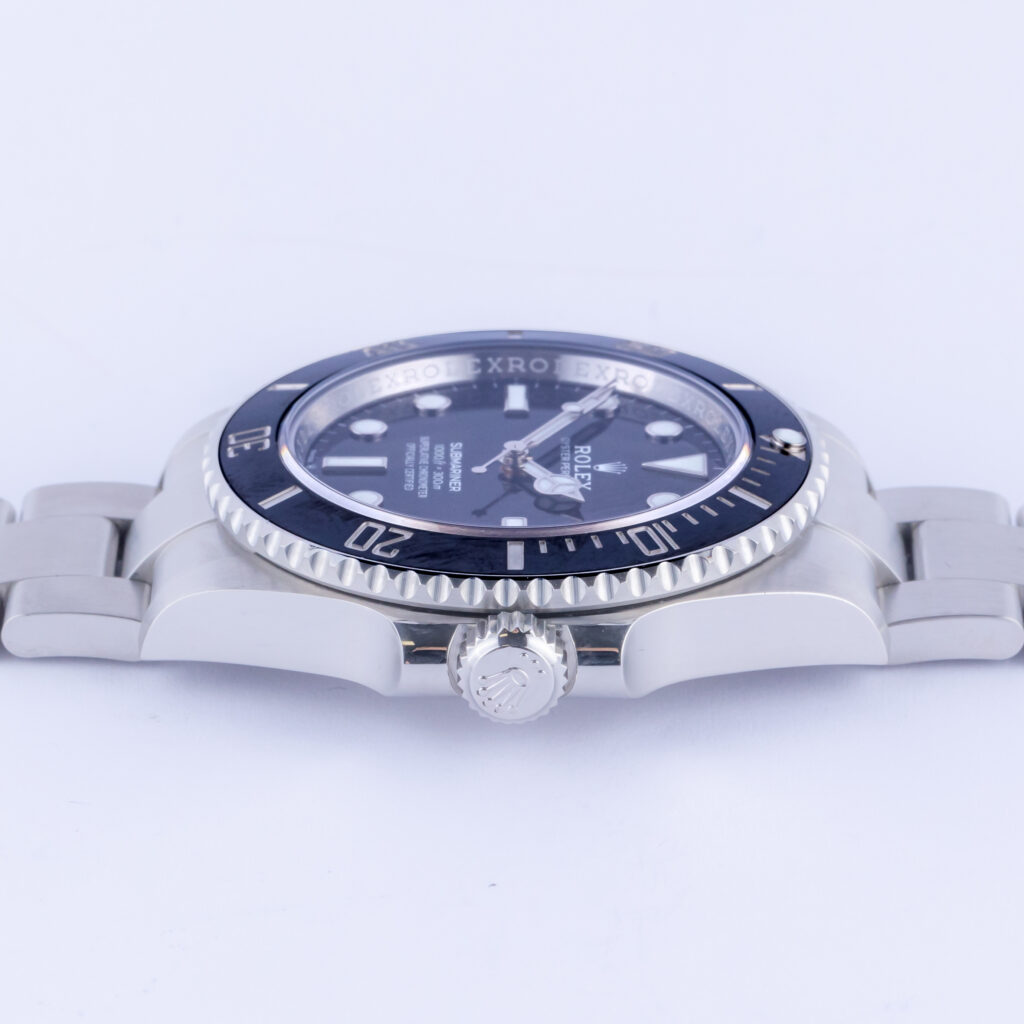 rolex-submariner-124060