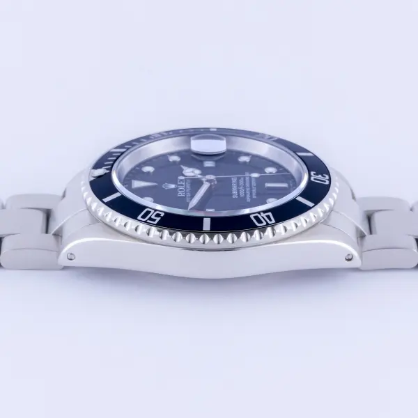 rolex-submariner-16610-13