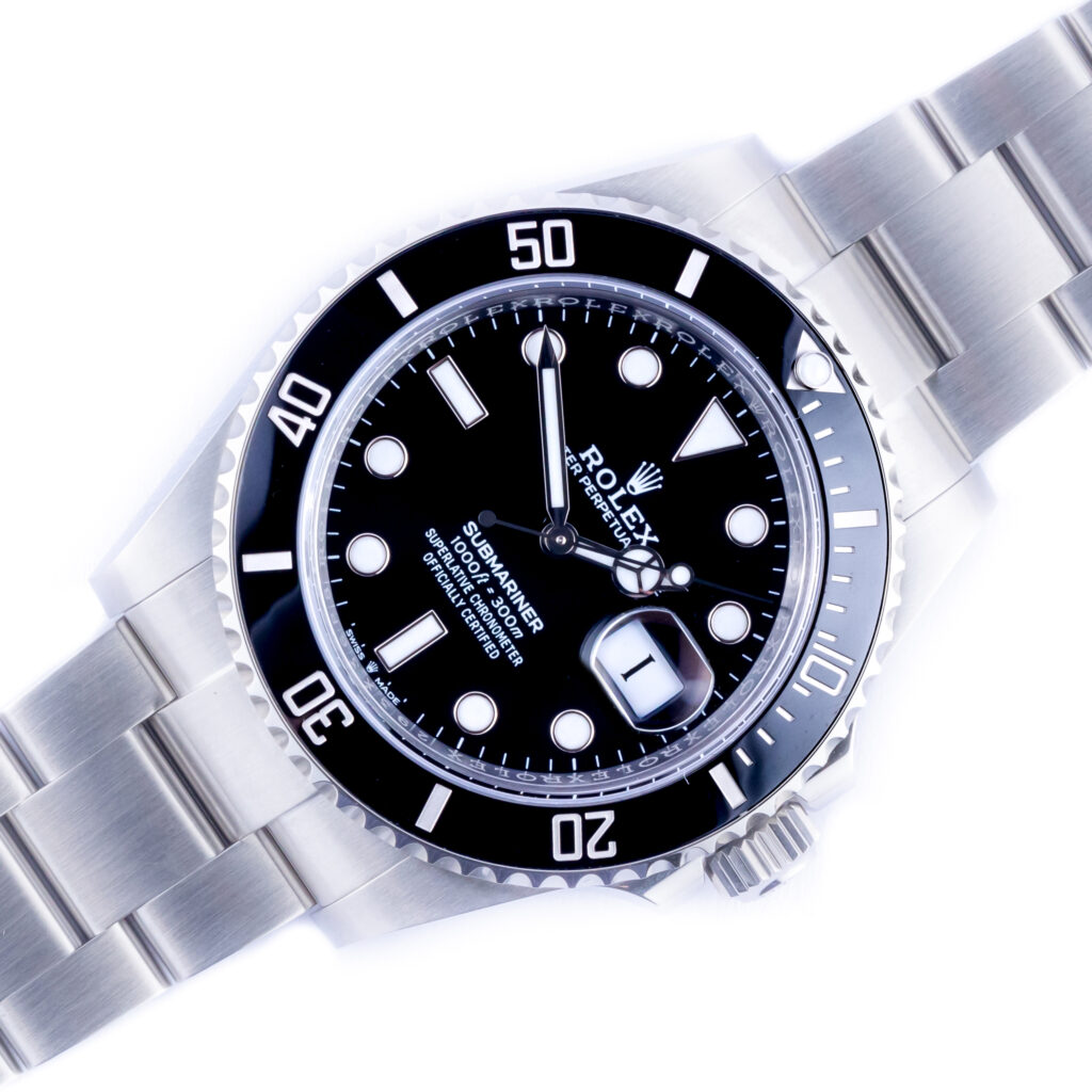 rolex-submariner-126610ln-4