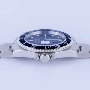 rolex-submariner-16610-16