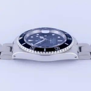 rolex-submariner-16610-15