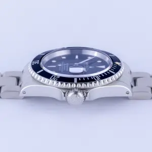 rolex-submariner-16610-15