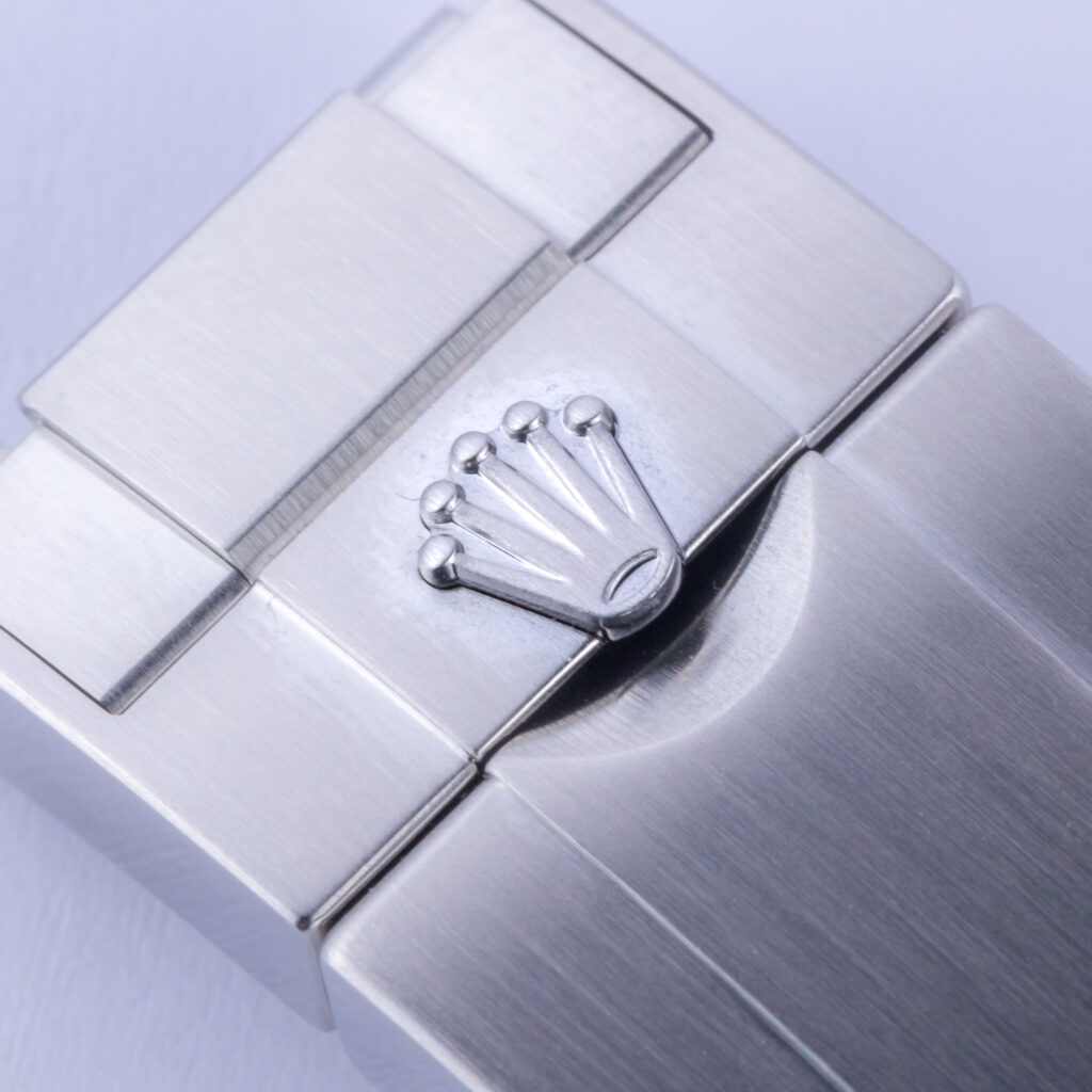 rolex-submariner-126610lv-4