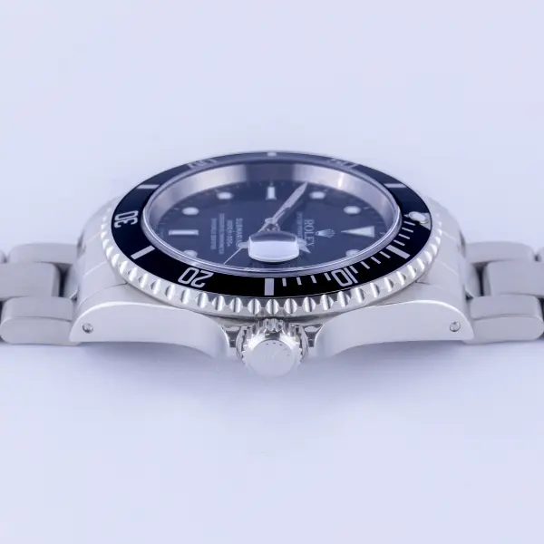 rolex-submariner-16610-20