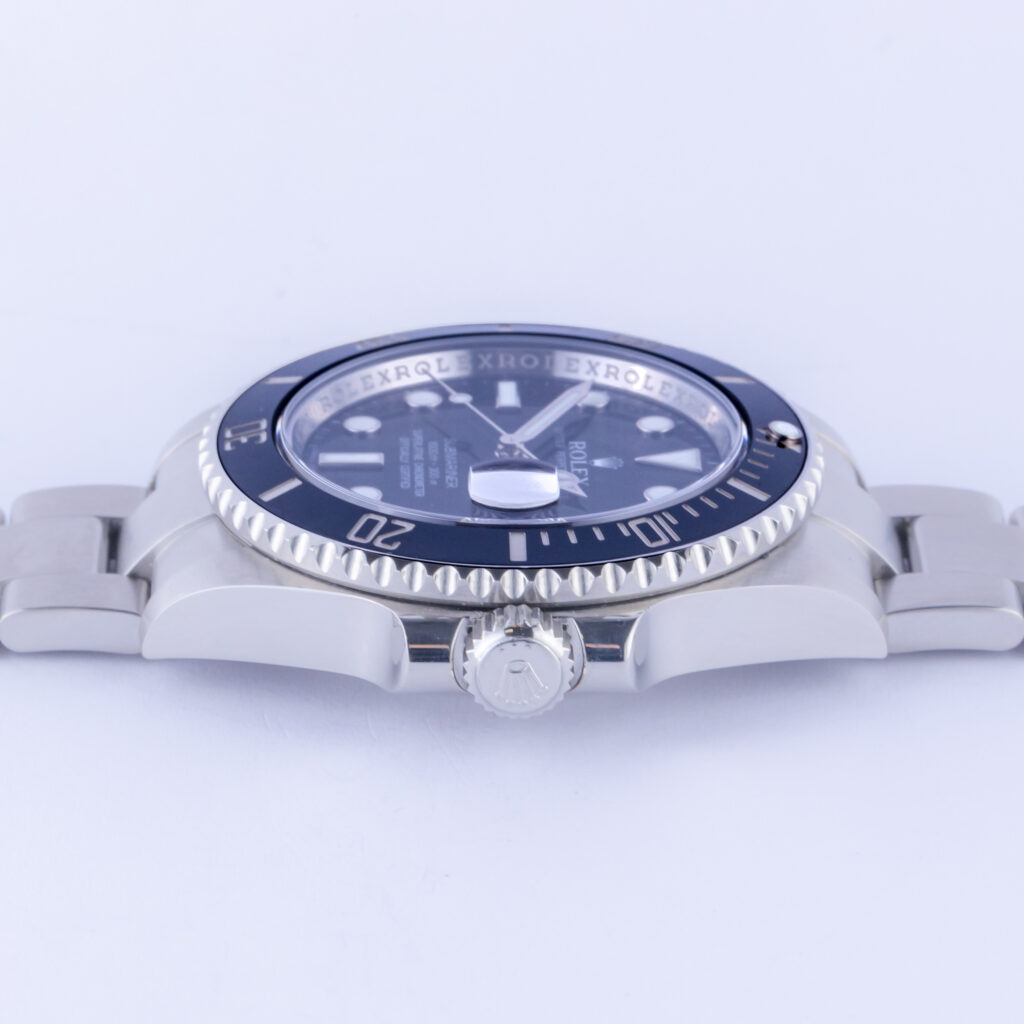 rolex-submariner-116610ln-2