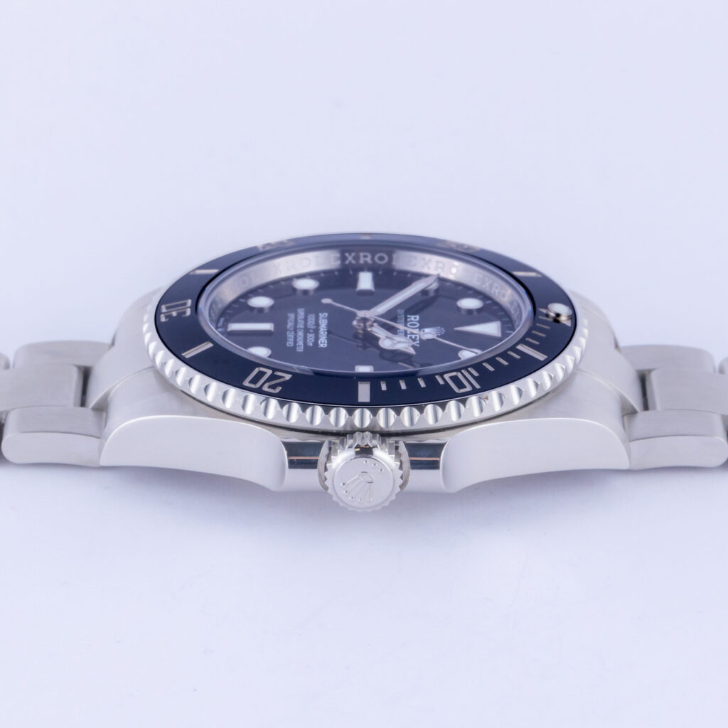 rolex-submariner-124060-2