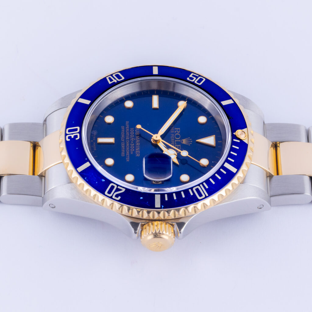 rolex-submariner-date-16613