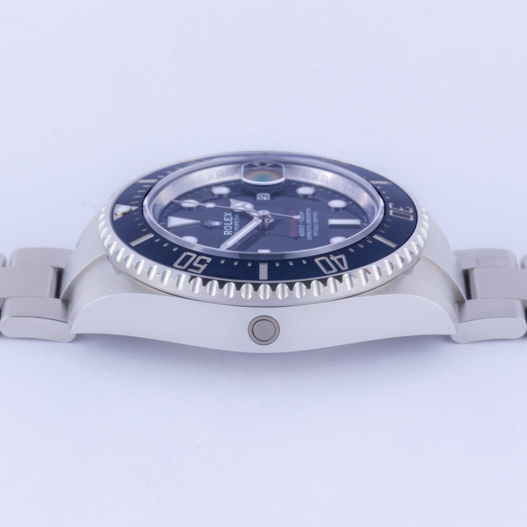 Rolex Sea-Dweller Black "Red Line" 126600 2024 (Volledige Set) 13 Rolex Sea-Dweller 126600