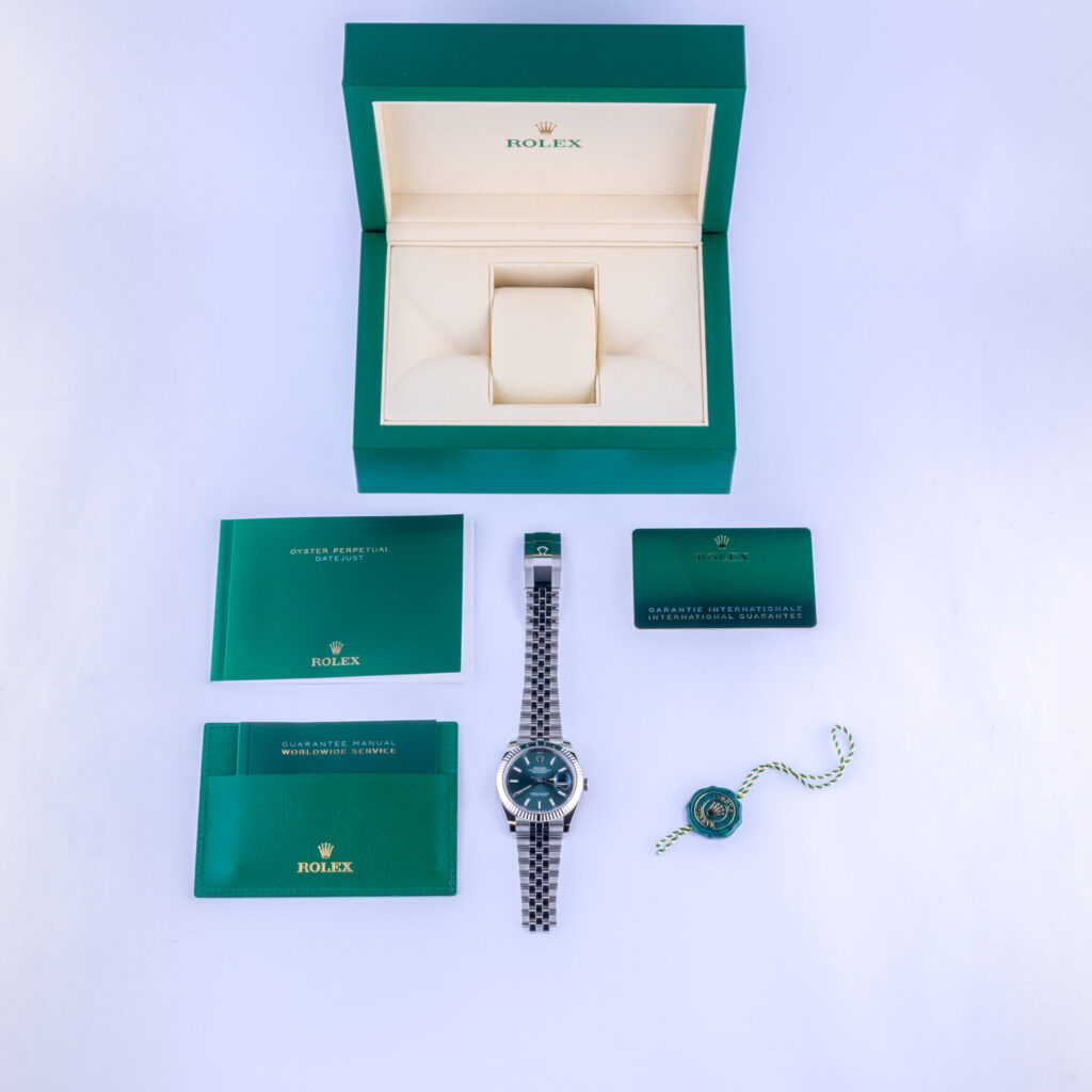 Rolex Datejust 126334 Mint