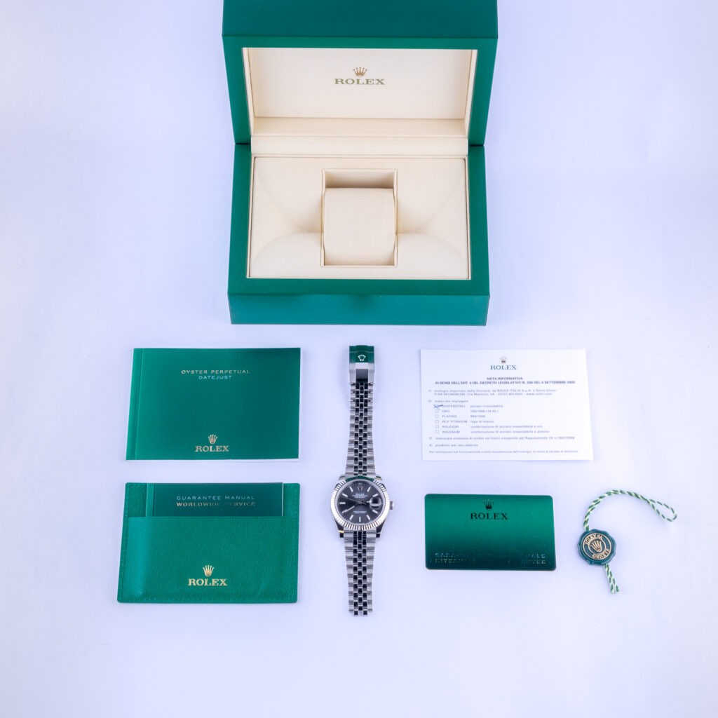 Rolex Datejust 41 Rhodium 126334 2024 (Volledige Set) 15 Rolex Datejust 126334 Rhodium