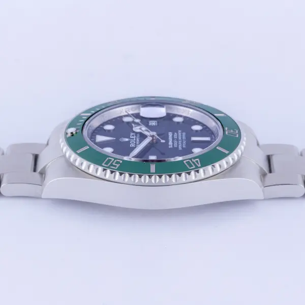 rolex-submariner-126610lv-5