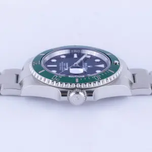 rolex-submariner-126610lv-5