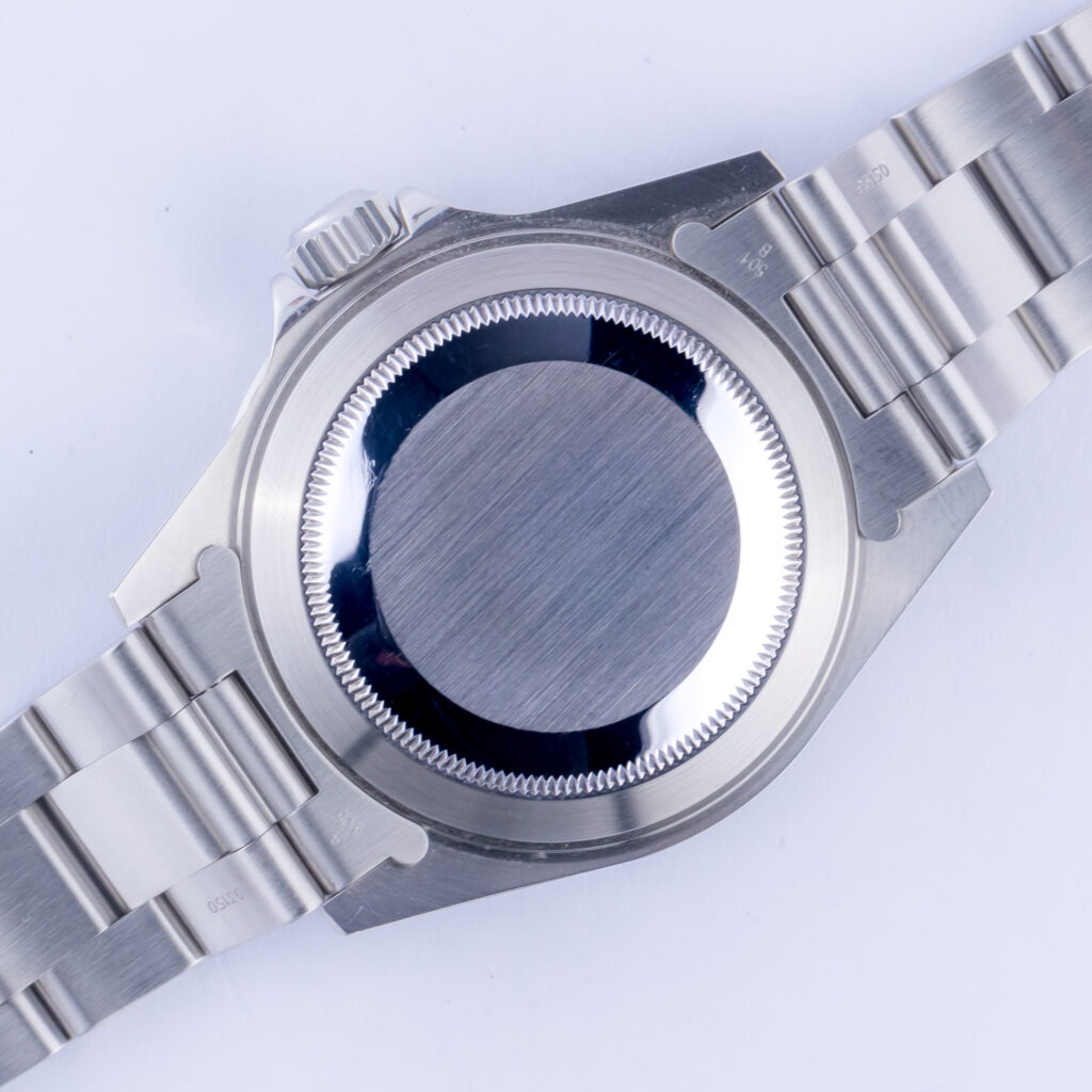 rolex-submariner-14060m-2