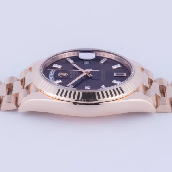 rolex-day-date-228235-3