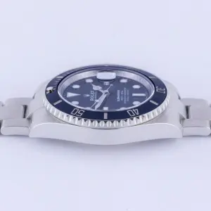 rolex-submariner-116610ln-3