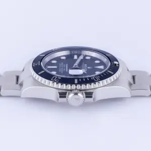 rolex-submariner-116610ln-3