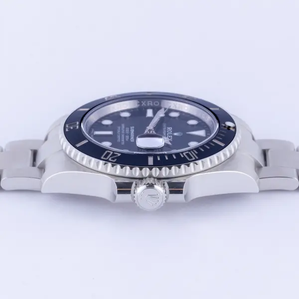 rolex-submariner-116610ln-3