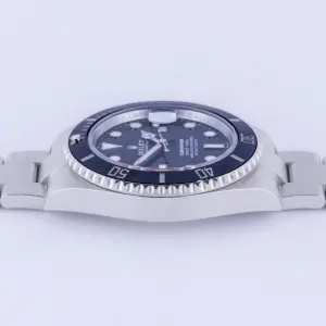 rolex-submariner-126610ln-5