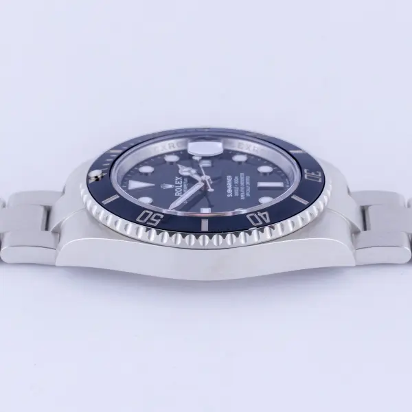 rolex-submariner-126610ln-5