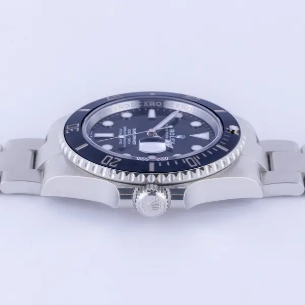 rolex-submariner-126610ln-5