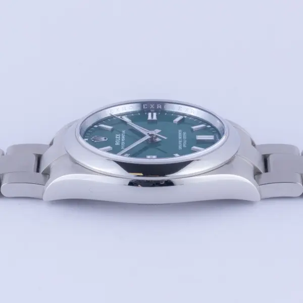 rolex-oyster-perpetual-126000