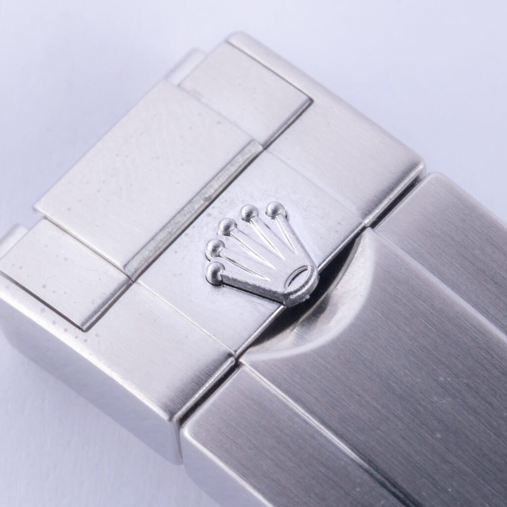 rolex-submariner-116610ln-4