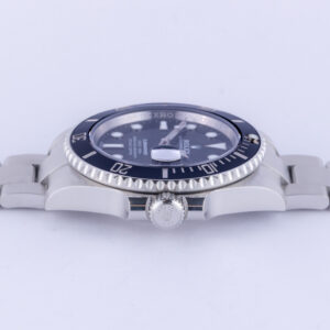 rolex-submariner-116610ln-4