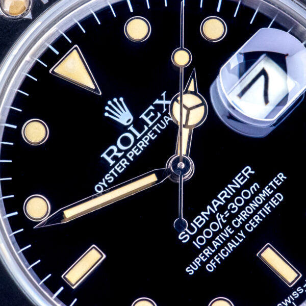 rolex-submariner-16800-2