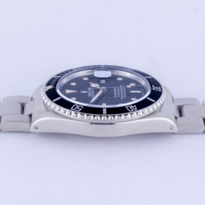 rolex-submariner-16800-2