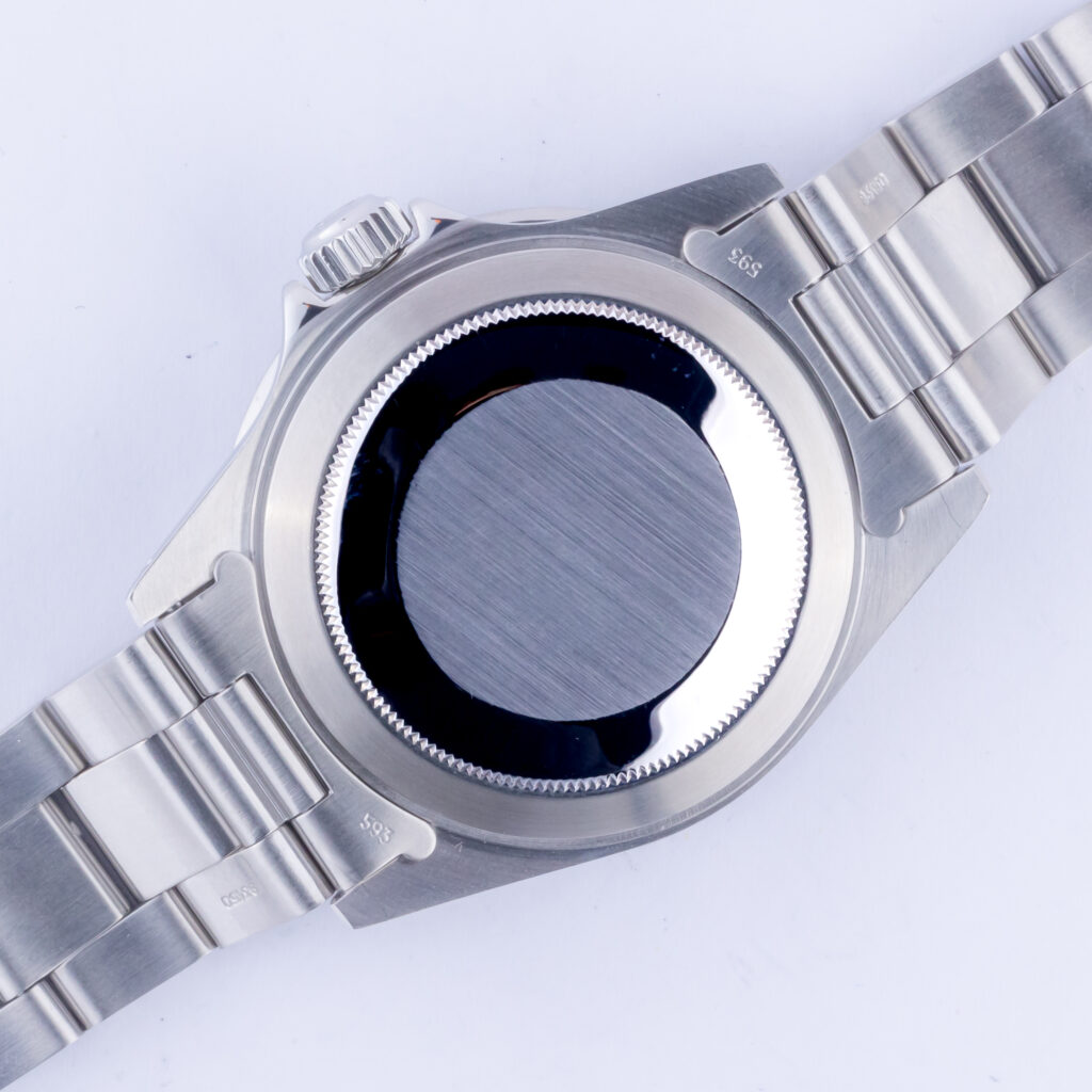 rolex-submariner-16800-2