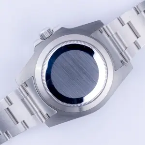 rolex-submariner-116610ln-5