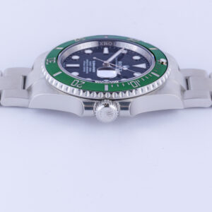 rolex-submariner-126610lv-9
