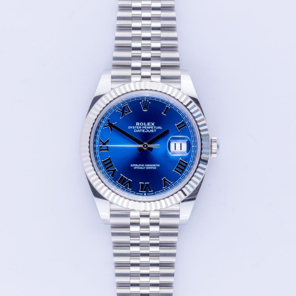 rolex-submariner-126610lv-9