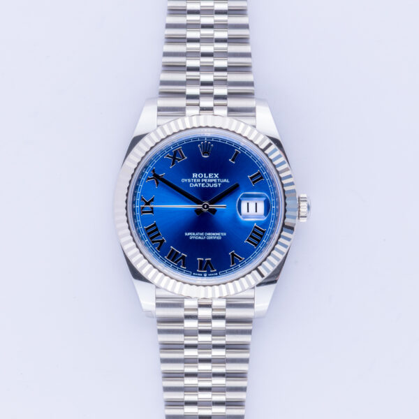 rolex-submariner-126610lv-9