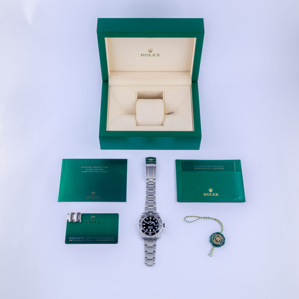 Rolex Submariner Date 126610LN 2022 (Full Set) 15 rolex-submariner-date-126610ln