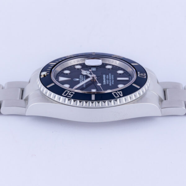 rolex-submariner-126610ln-6
