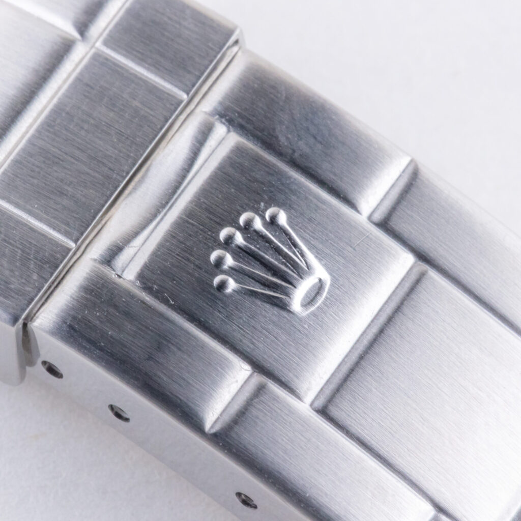 rolex-submariner-date-16613-2