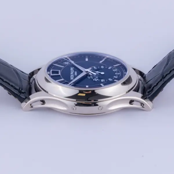patek-philippe-5205g-013