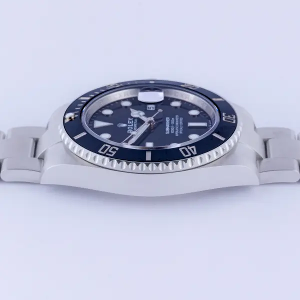 rolex-submariner-date-126610ln