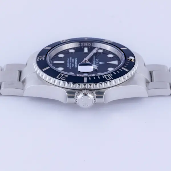 rolex-submariner-date-126610ln
