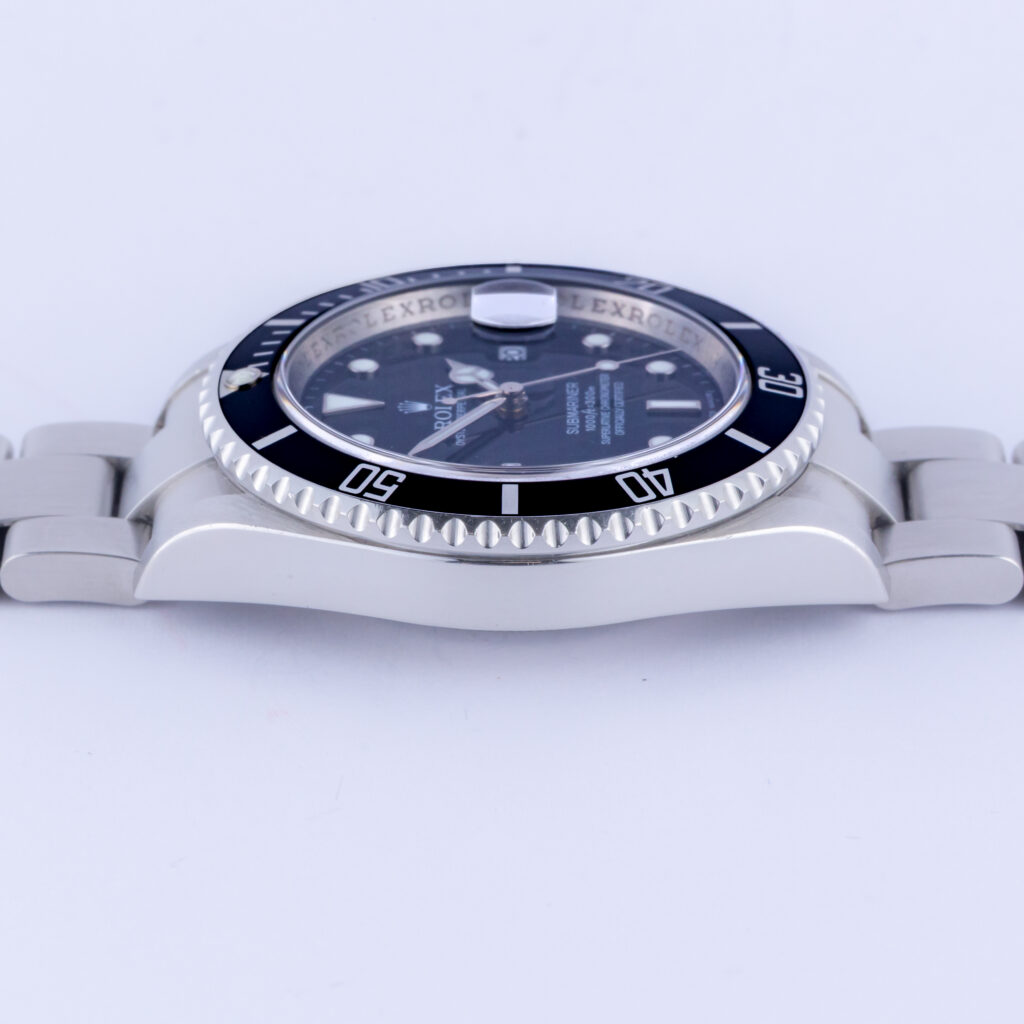 Rolex Submariner Date Black 16610 2009 (Full Set) 13 rolex-submariner-16610-22