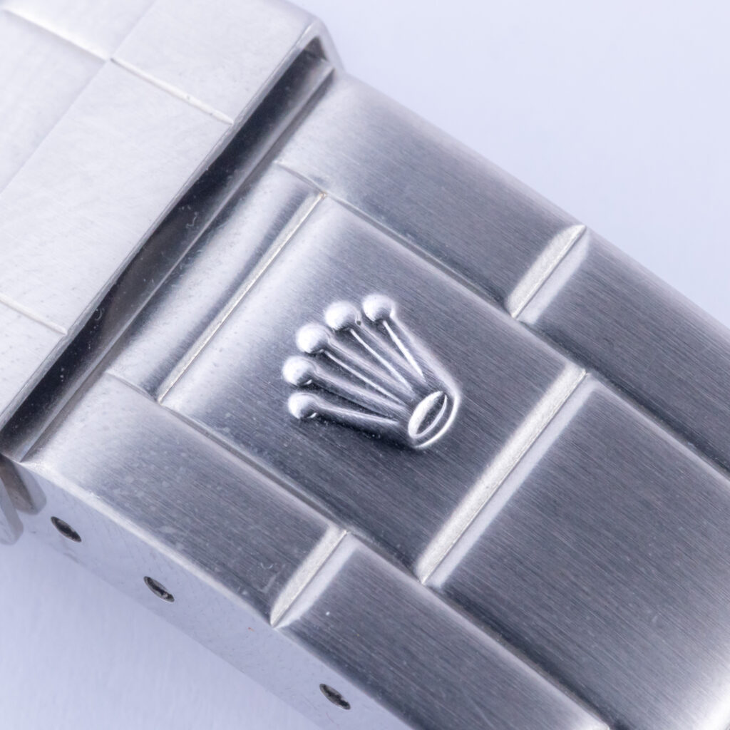 rolex-submariner-16610lv-4