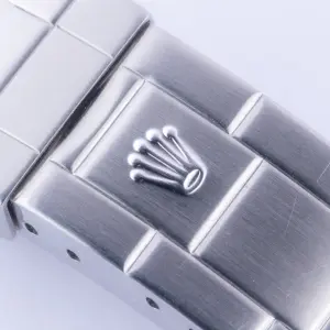 rolex-submariner-16610-23