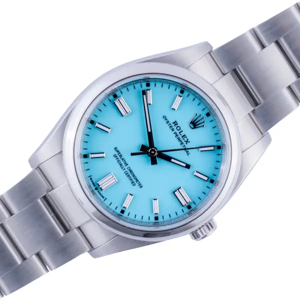 rolex-oyster-perpetual-126000-3