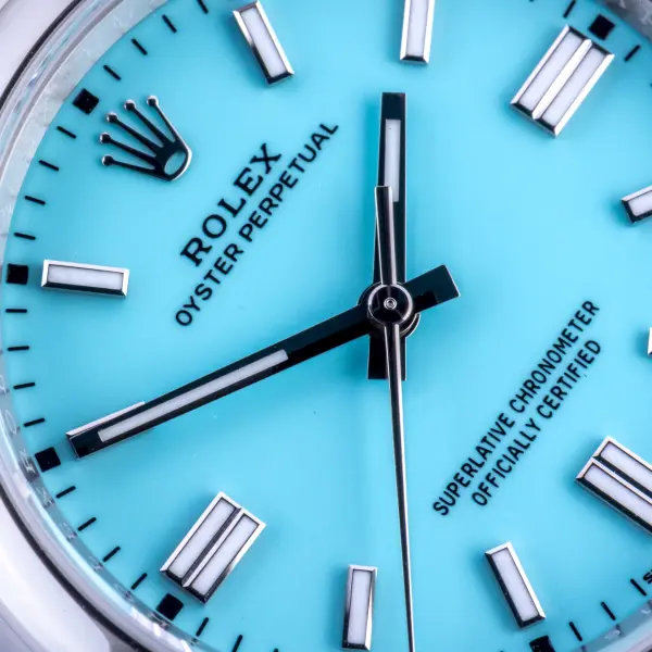 rolex-oyster-perpetual-126000-3