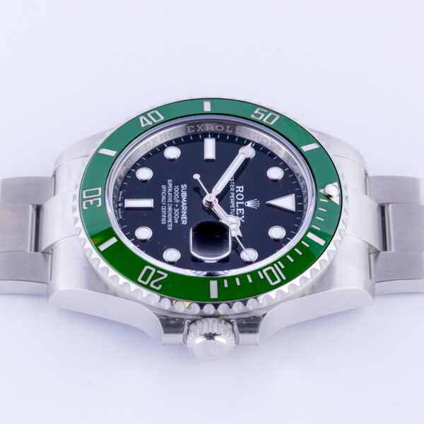 rolex-submariner-126610lv-12